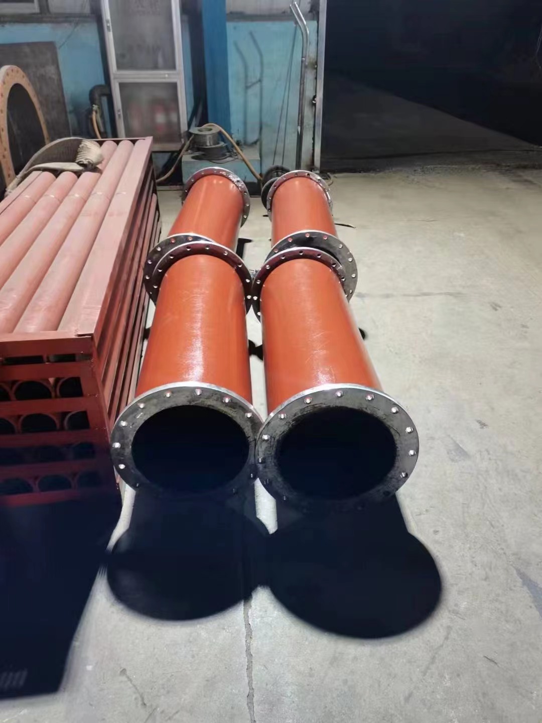 濟南韶欣耐磨管道,解決礦山、水泥、港口等行業(yè)的設備磨損問題